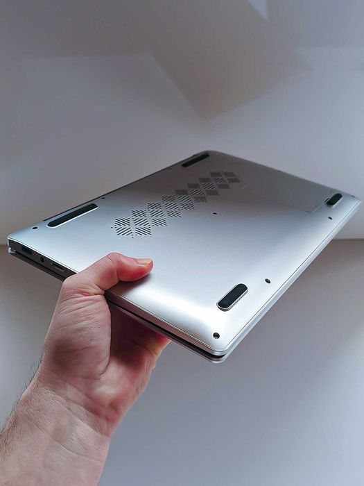 Portátil Intel i3 | 14.1” Full HD | 16GB RAM | Windows 11 Pro - NOVO