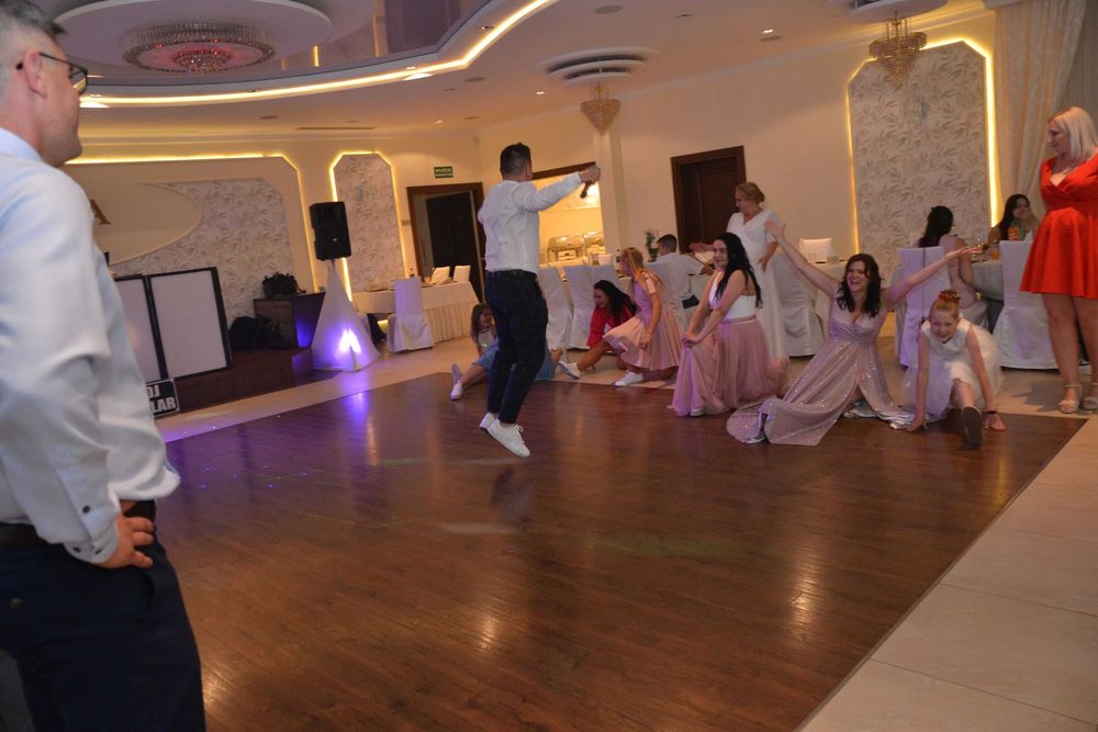 DJ Wodzirej na: Wesele/poprawiny/ Urodziny/Jubileusz/18stki/40stki/50