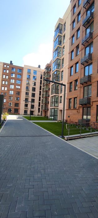 Терміново здається 1 км новобудова , вільна, ключі!