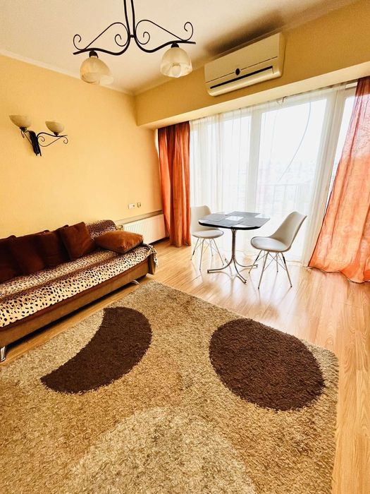 Сдам посуточно. Кирова 27д. Центр. Военным скидки!