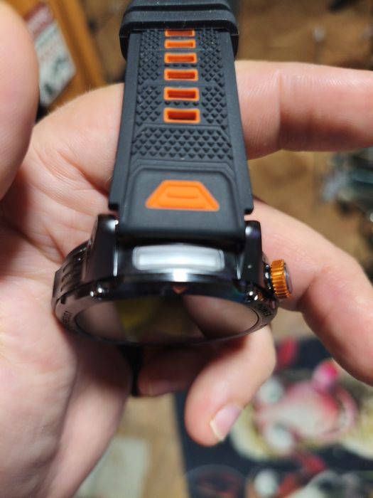 Тактические смарт часы 30 дней заряда, NFC,GPS, 2 вида фонарика