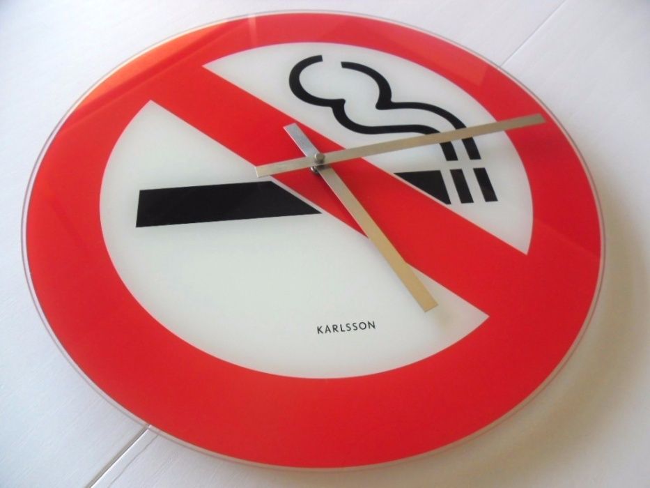 Relógio Icónico "No Smoking" by Karlsson