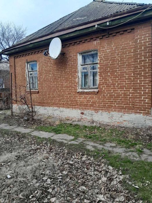 Продам будинок по вул Бульварна 3