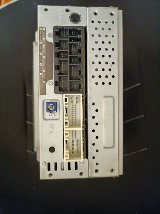 Продам магнитолу Road Rover на KIA CEED