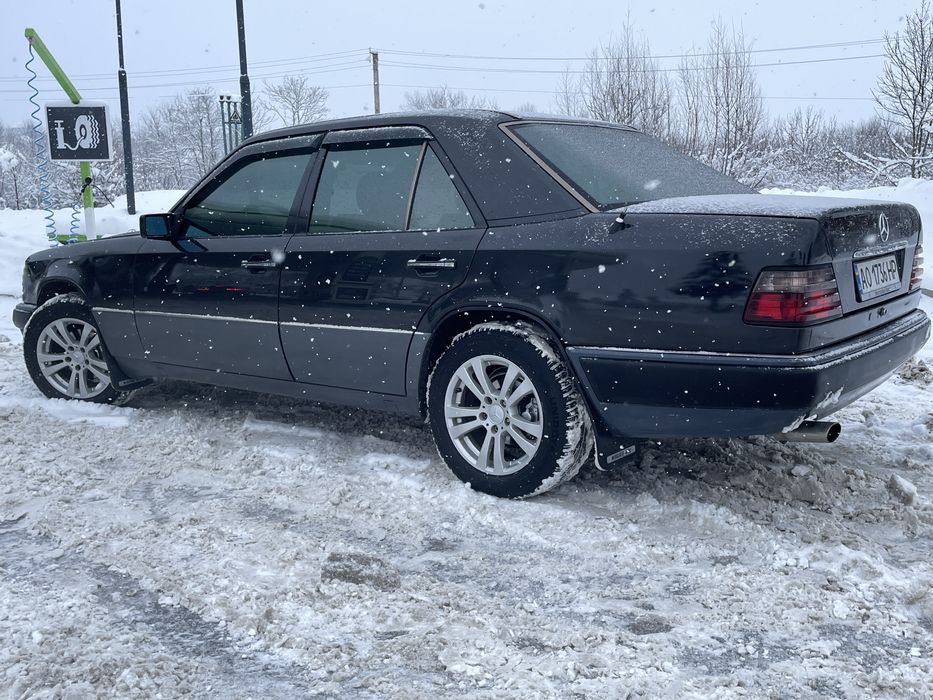 Продам Мерседес w124