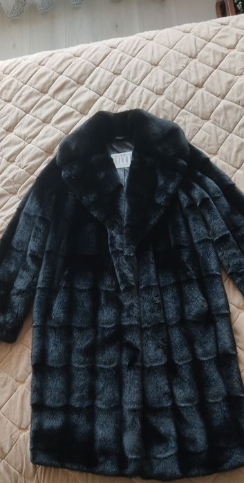 Жіноча шуба з еко хутра