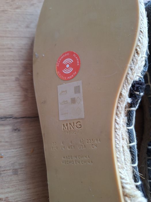 Sprzedam buty typu espadryle