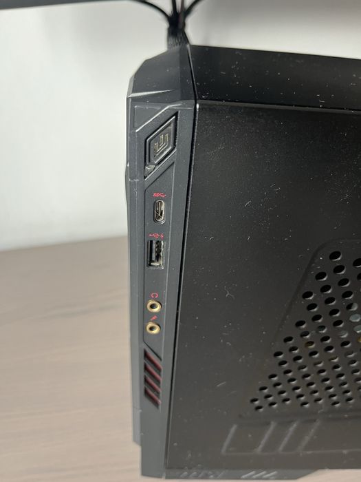 Komputer stacjonarny MSI Nightblade MI3 i5-7400/8GB/Win10 GTX1050Ti