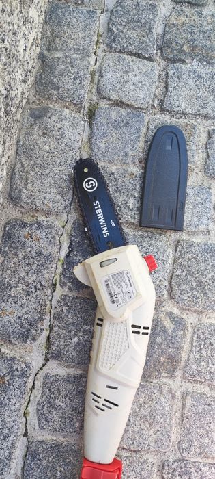 Serra elétrica telescópica