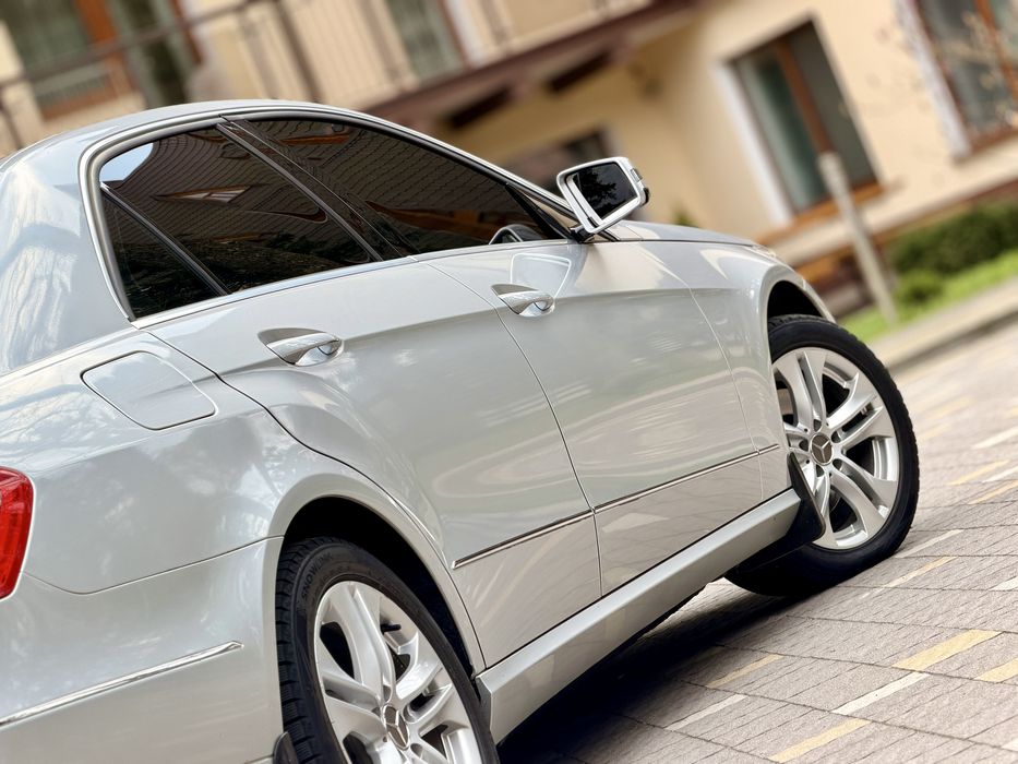 Mercedes Benz E 250
