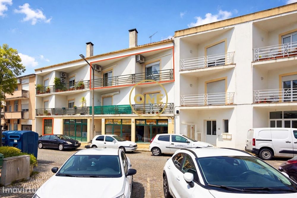 Apartamento T3 com Excelente Luminosidade em Abrantes – Santarém — Abrantes (São Vicente E São João) E Alferrarede, Santarém