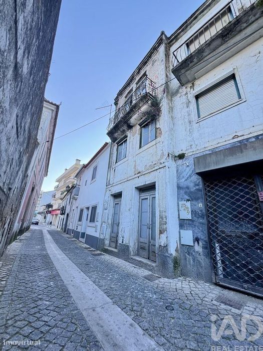 Building in Alenquer, 90 m²