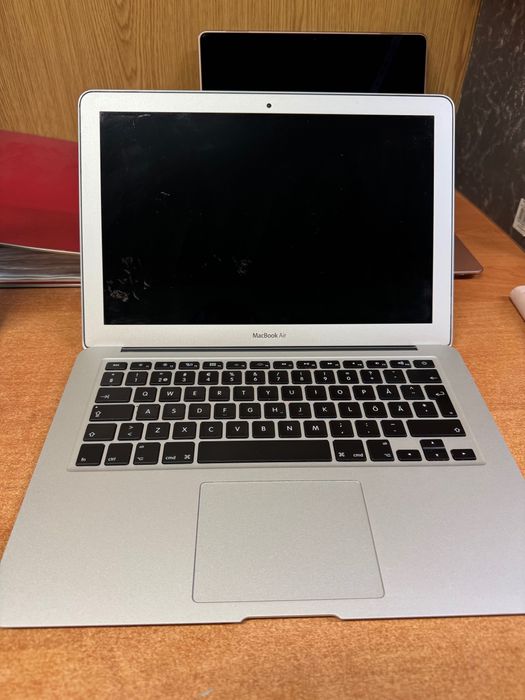 MacBook Air A1466