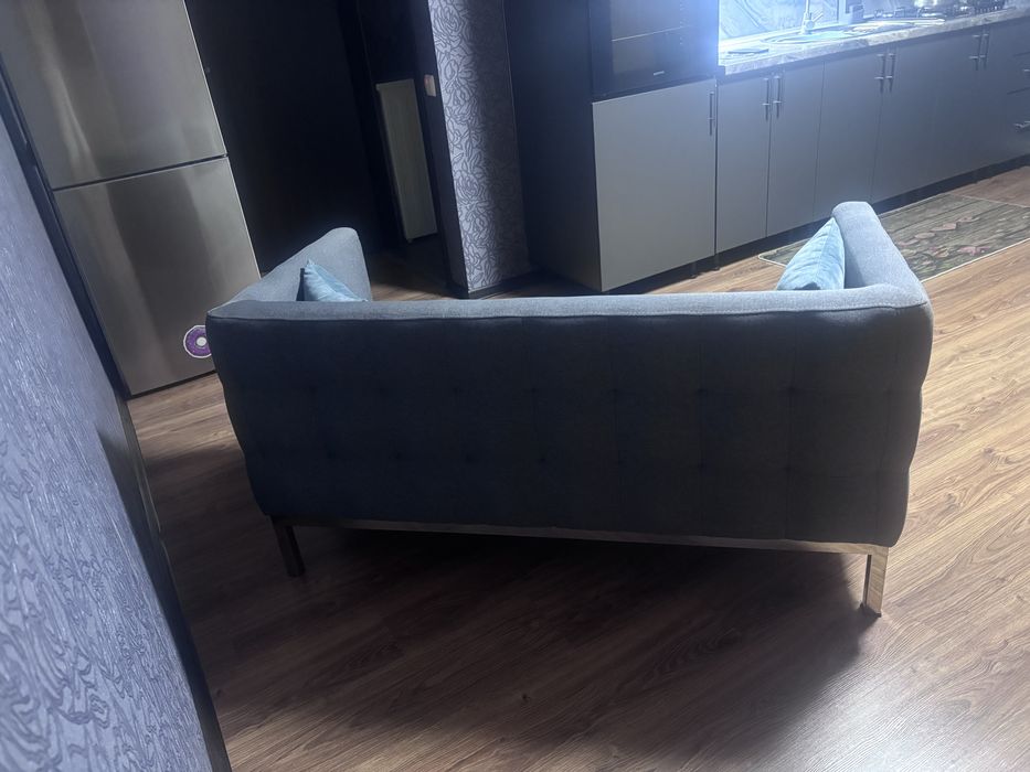 Продам диван офісний або для вітальні