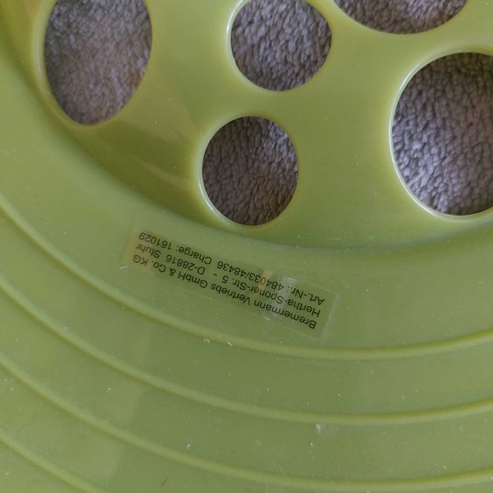 Pokrywa garnka, zabezpiecza przed kipieniem