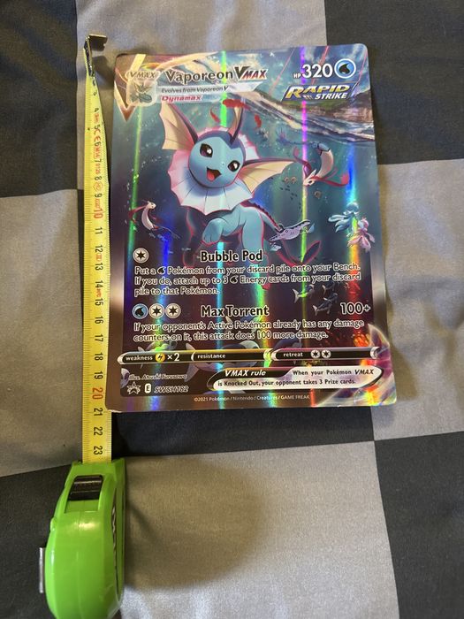 Vaporeon Vmax grande