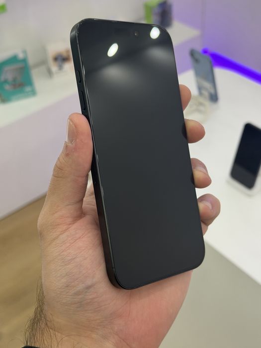 iPhone 16 Pro Max - COMO NOVO!