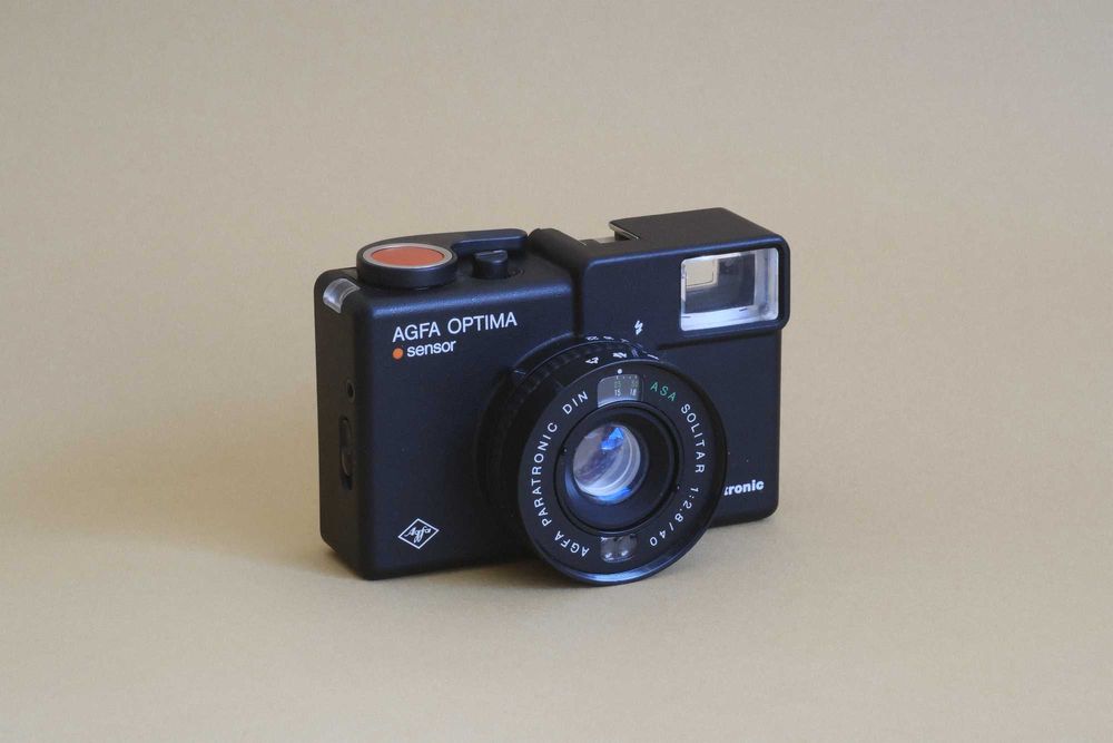 Agfa Optima 35mm Analog Compact Camera with Electronic Sensor64284353711107122