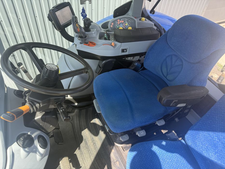 New Holland t7.270 AC