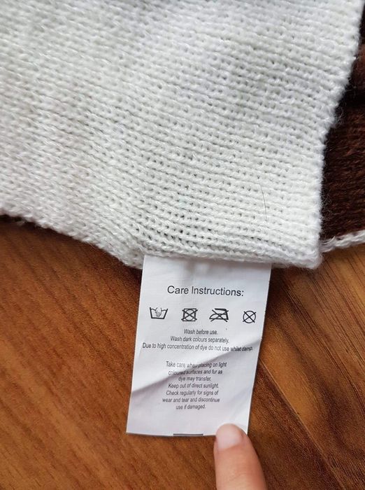 Winter Paws Świąteczny sweterek dla pieska ubranko dla psa