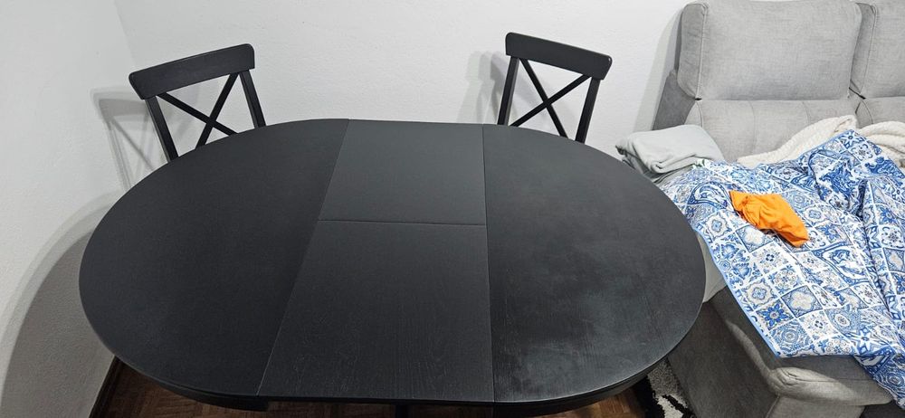 Mesa IKEA redonda preta