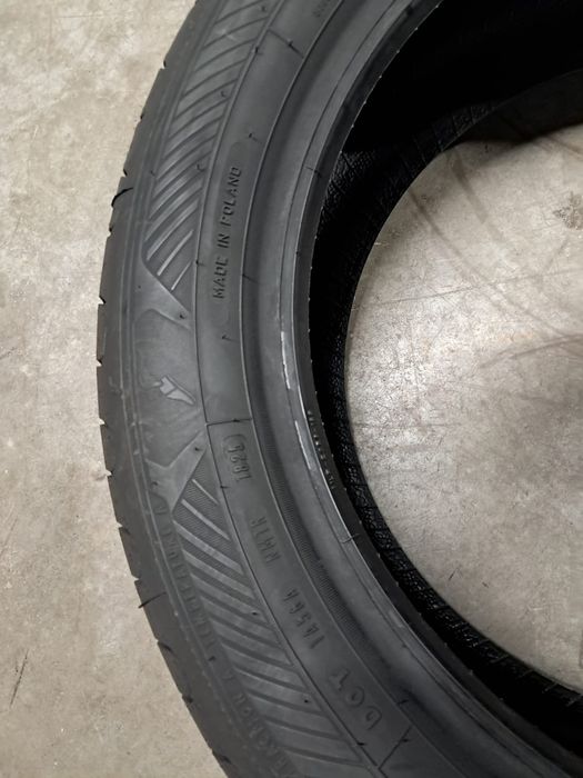 Nowe Opony Letnie Goodyear Efficient Grip Performance 2 215/50R17 95W