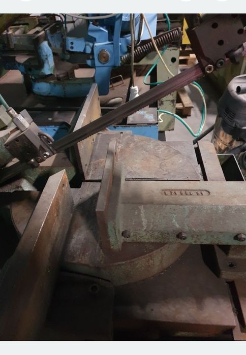 Piła taśmowa PEDRAZZOLI SN270 do metalu