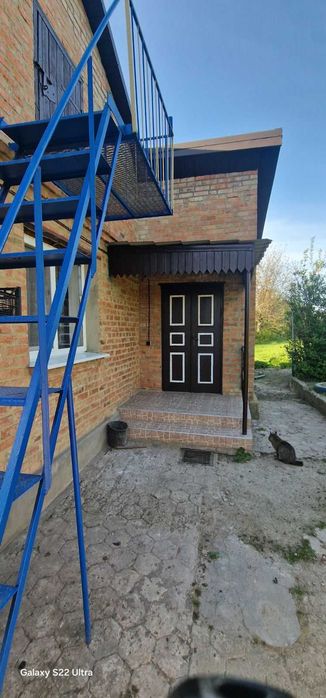 Продається чудовий хазяйський будинок в селі Здовбиця