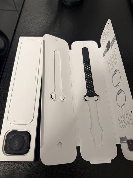 Apple watch 7 45mm gps nike 93% bateria stan idealny, malo co uzywany