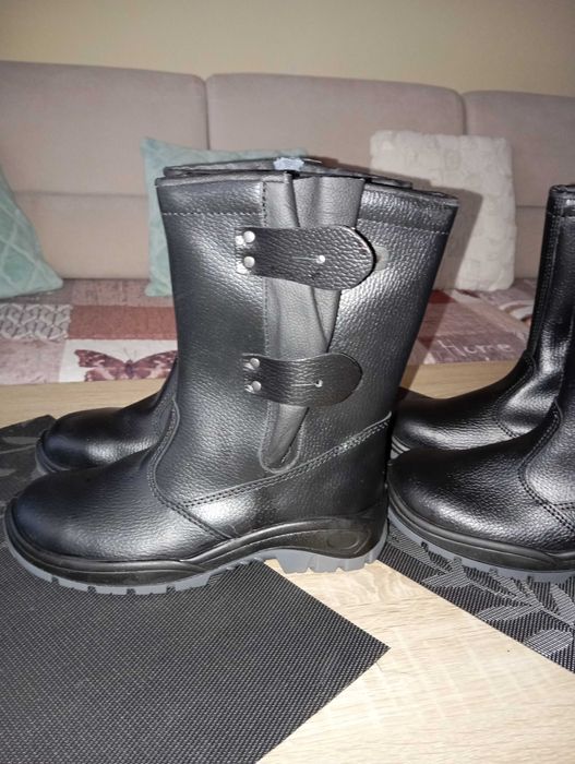 buty robocze wysokie ocieplane