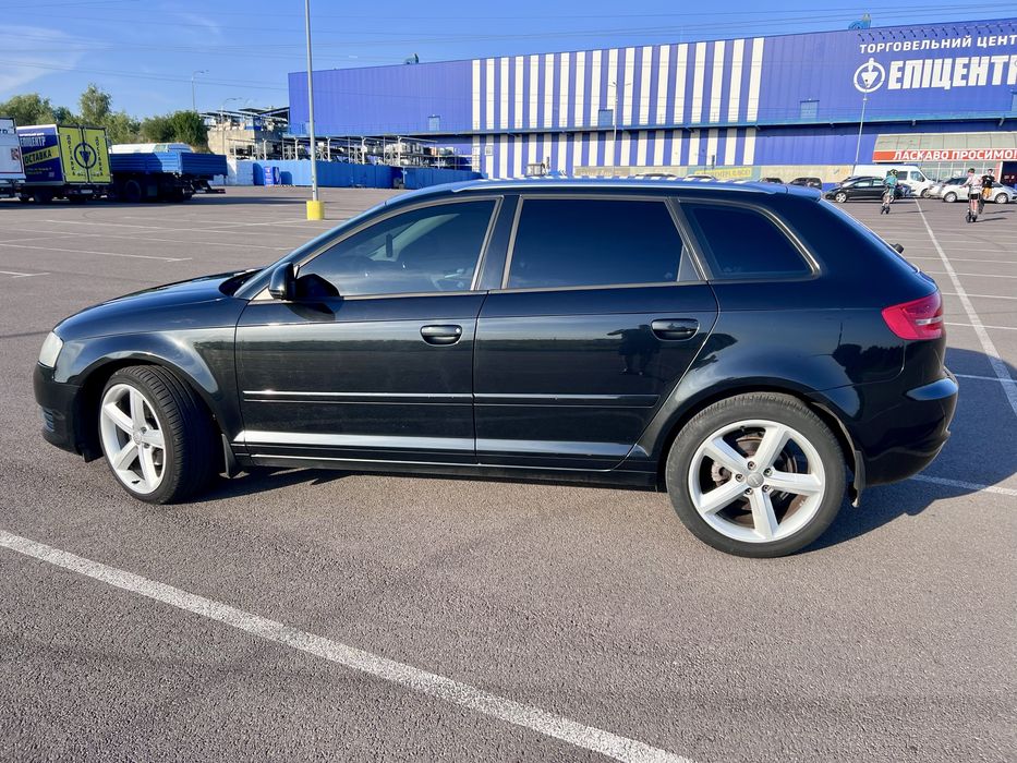 AUDI A3 2009 1,4TFSI бензин