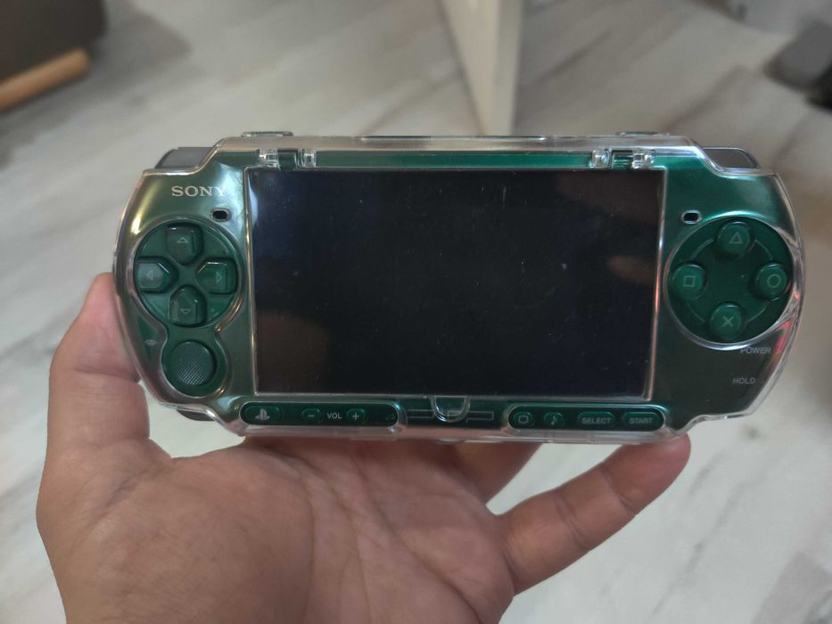Прозрачный чехол кейс для SONY PSP SLIM (2000 3000)