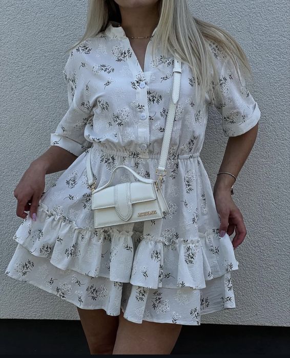 Бавовняна сукня з квітами