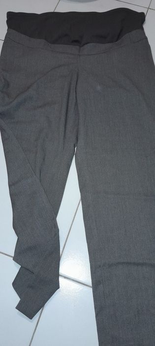 Brązowe spodnie ciążowe. Eleganckie r. 48