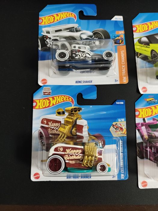 Тх 2024,2025 hot wheels