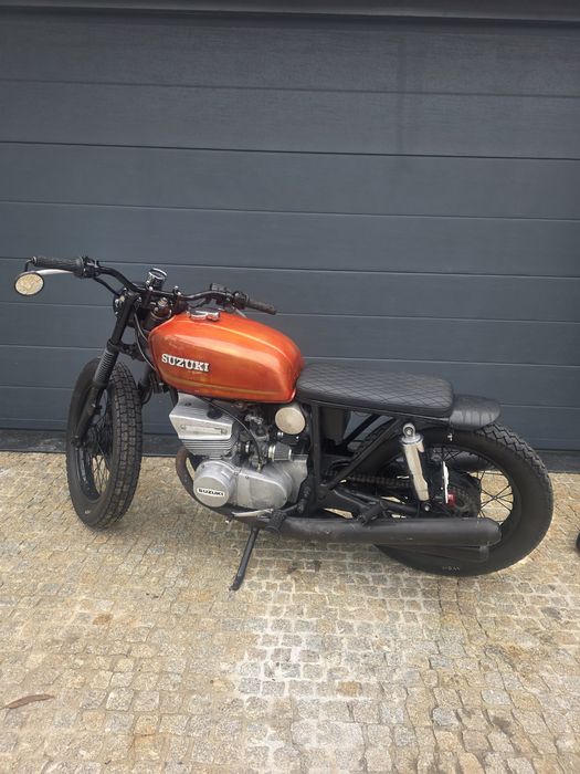 Suzuki gt 380 cafe racer
