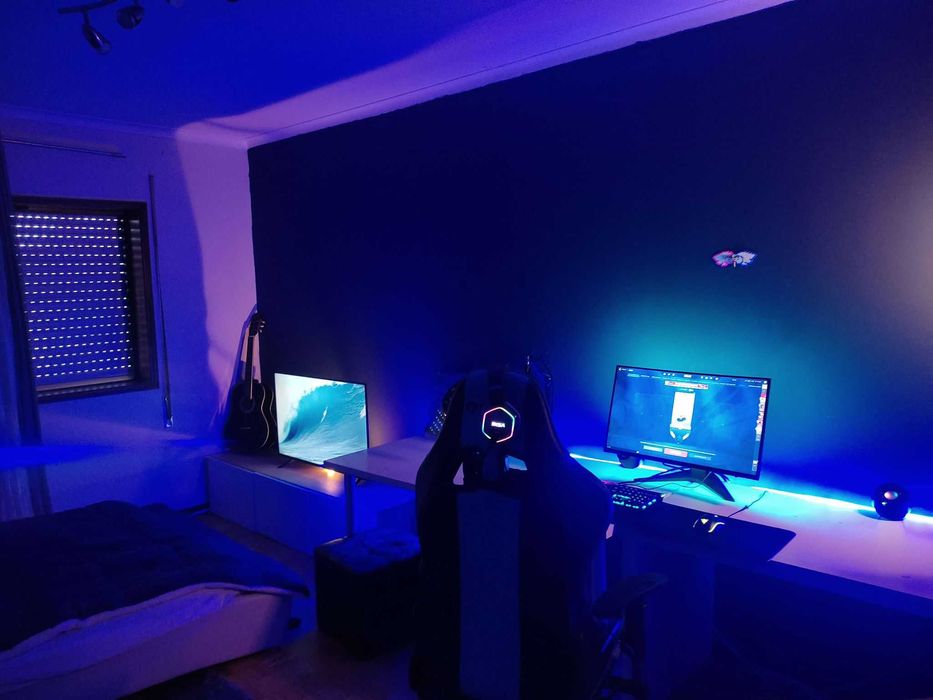 PC Gamer Omen Obelisk