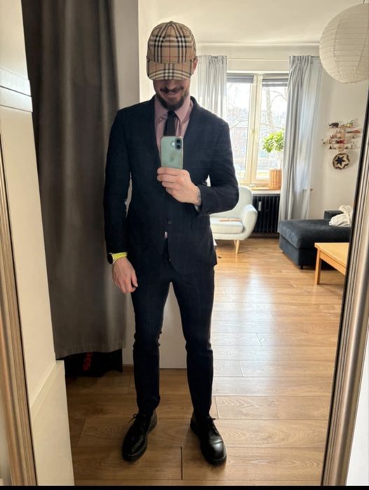 Hugo Boss Selection - elegancki garnitur meski 100% virgin wool