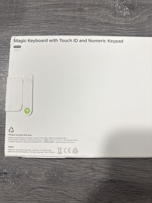 Magic Keyboard with Touch ID