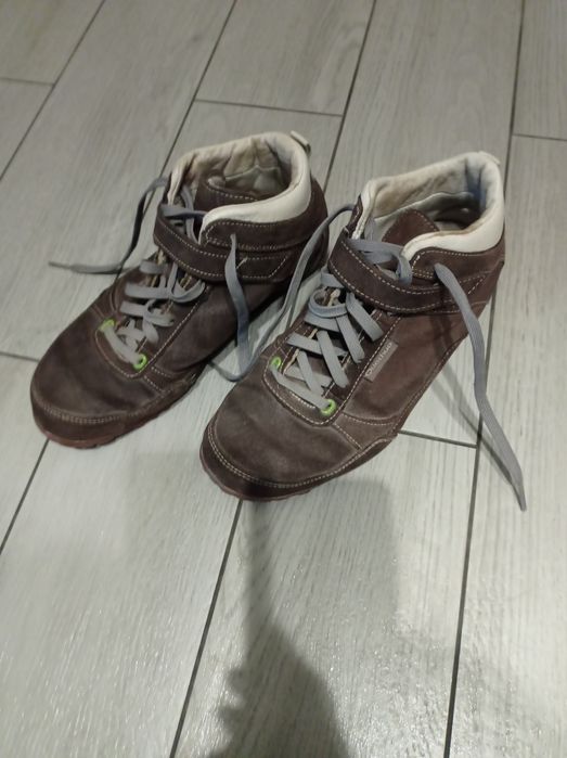 Шкіряні черевики