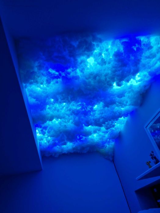 Podświetlany sufit „Chmury” z LED – montaż