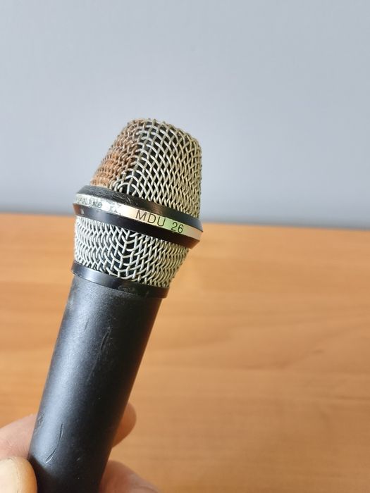 Mikrofon UNITRA z epoki PRL-u