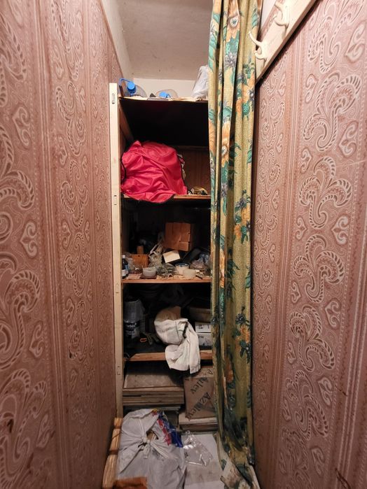 Продаж 1-кімнатної квартири,  Відрадний, програми.