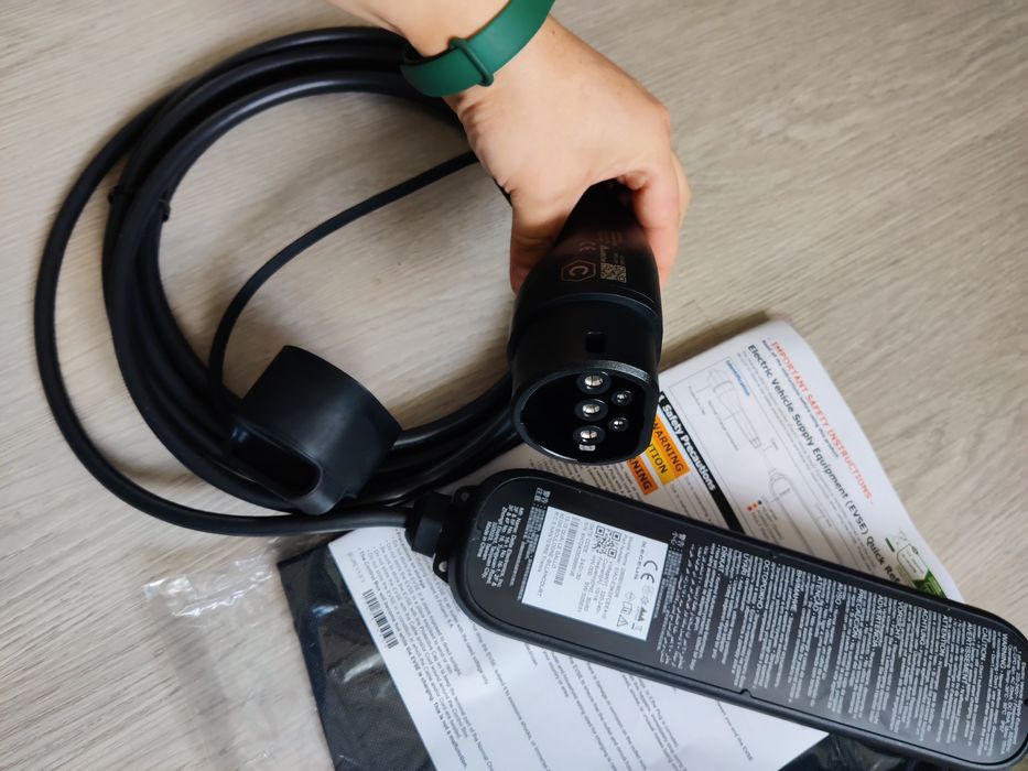 Зарядний пристрій Renault Zoe Kangoo Megan eNV200 Leaf, Рено зарядка