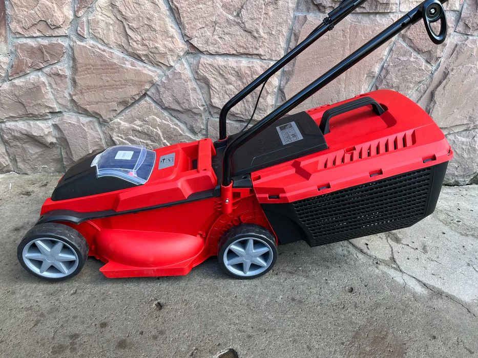 Газонокосарка акумуляторна Einhell GE-CM 18/32Li (АКБ 4.0А + ЗП)