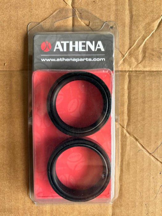 Сальники вилки Athena