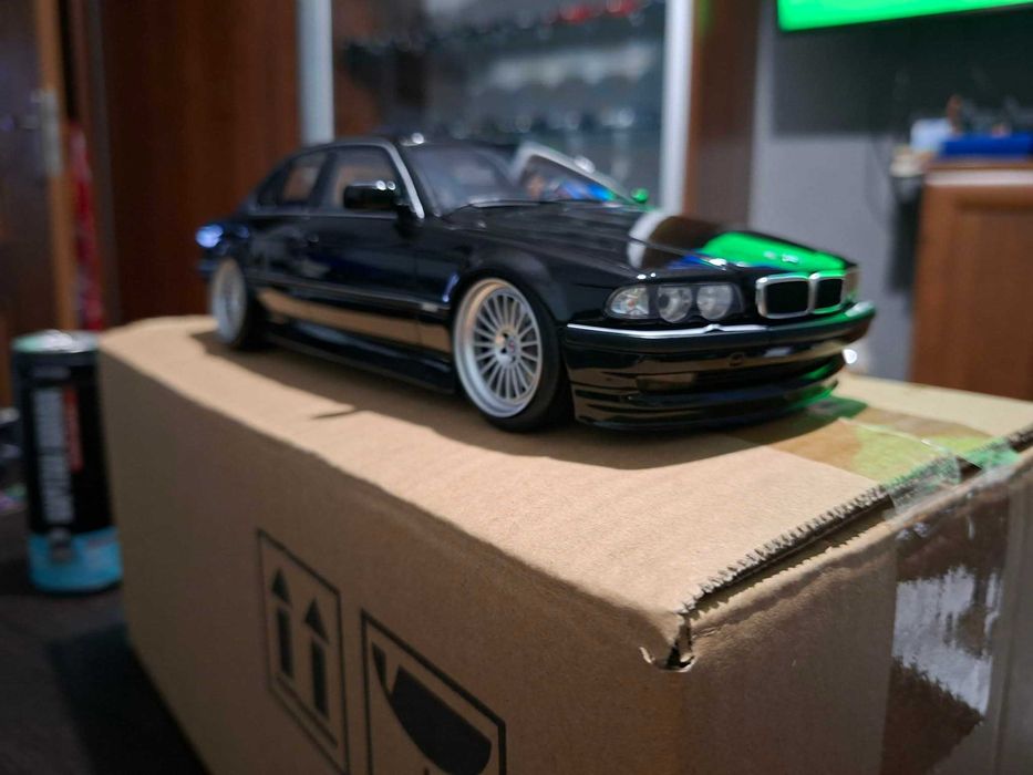 BMW E38 740iL Low Stance 1:18 OttO OT1150