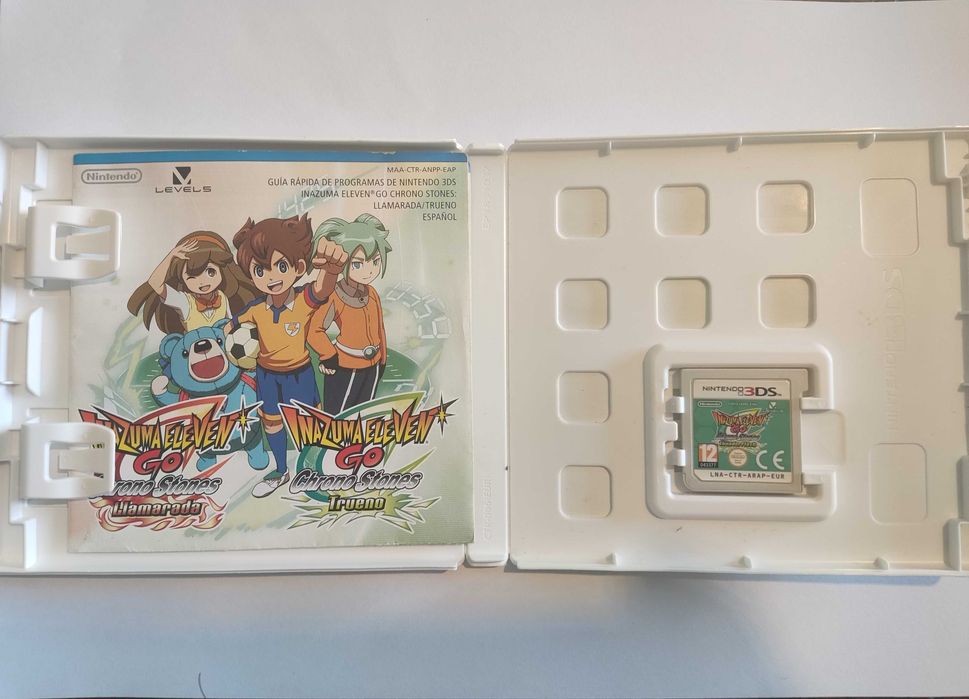 Inazuma  Eleven Go Chrono Stones Trueno  jogo completo + manual