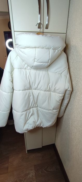 Куртка зимова нова