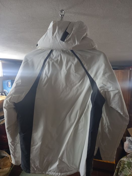 Biala kurtka narciarska goratex